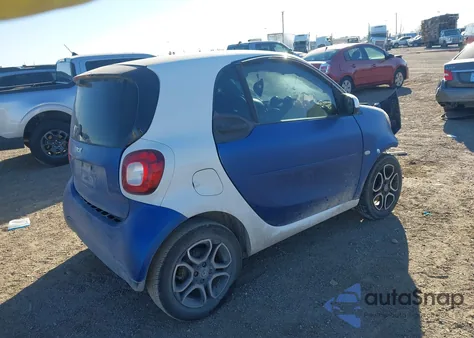 2016 Smart Fortwo Prime from USA, damaged, VIN WMEFJ5DAXGK061668